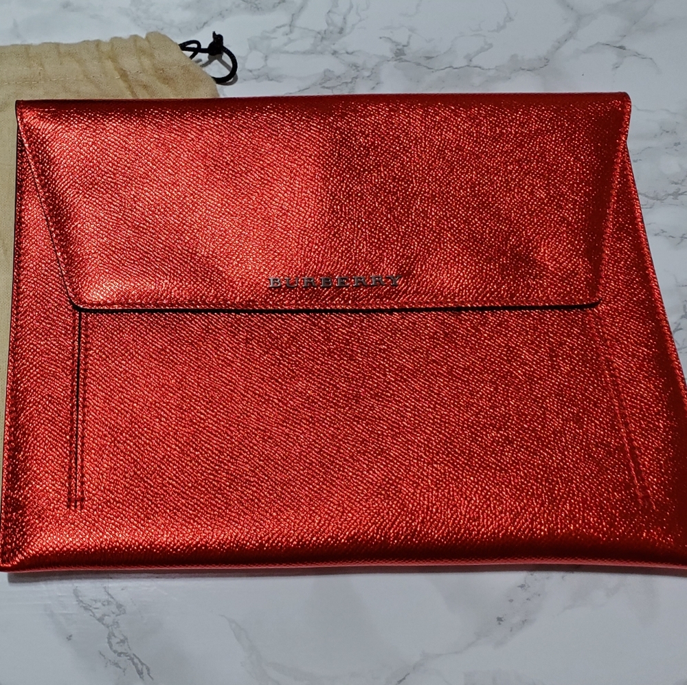 Burberry Clutch